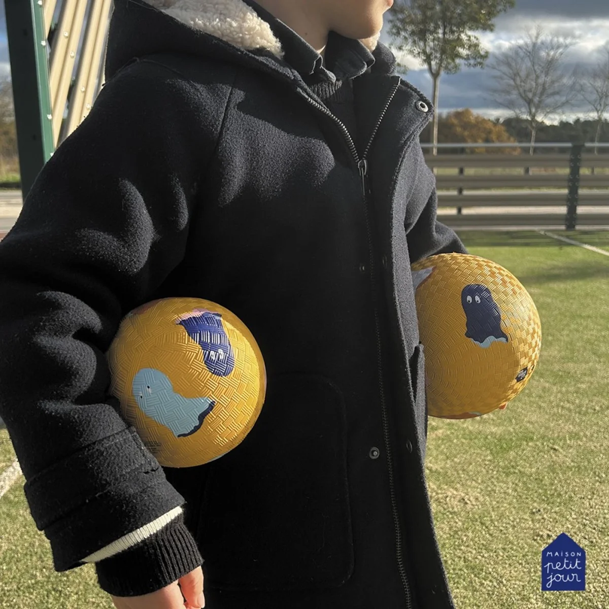 Petit Jour Ball aus Kautschuk „Gespenster“ groß – Bild 2